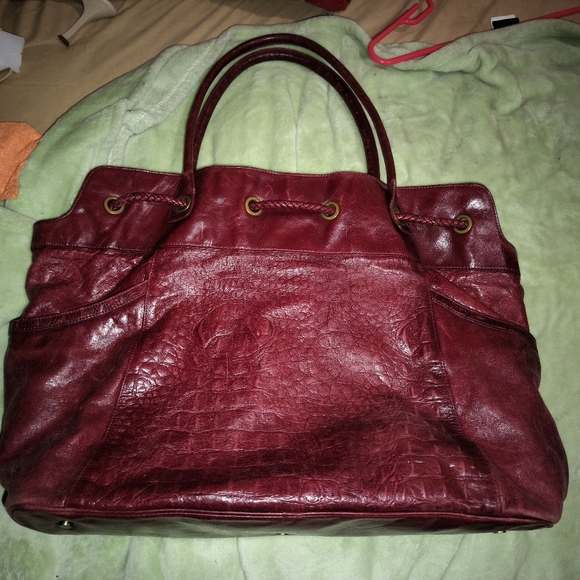 Charles David Red Alligator Embossed Leather Hobo Bag Purse. Large - Picture 11 of 16